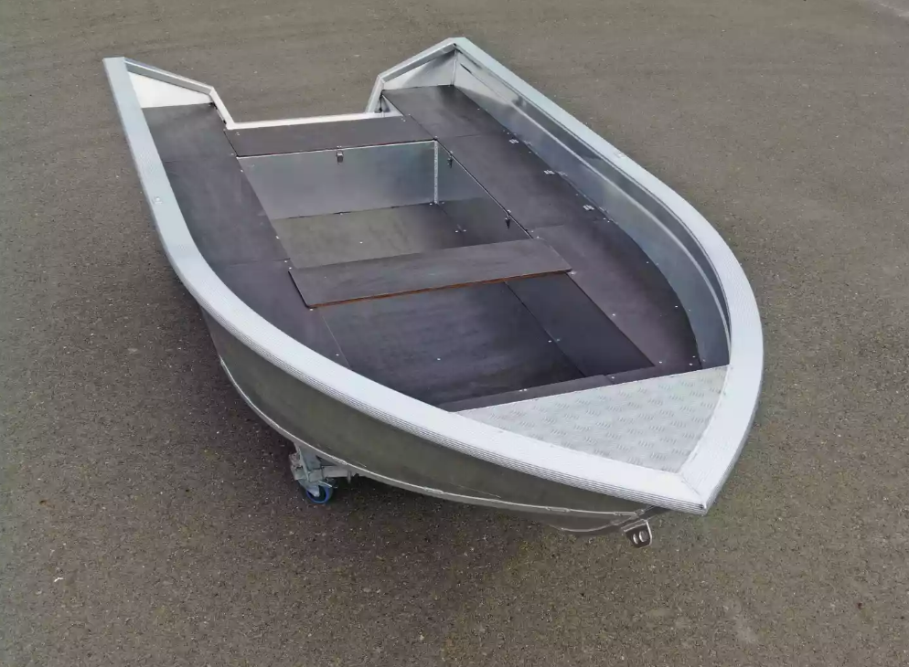 Алюминиевая лодка  Неман-420 в Ижевске