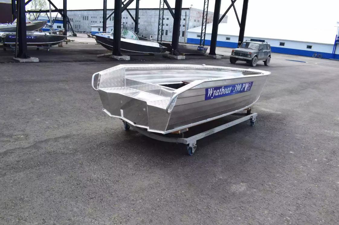 Алюминиевая лодка Wyatboat-390Р Увеличенный борт в Ижевске