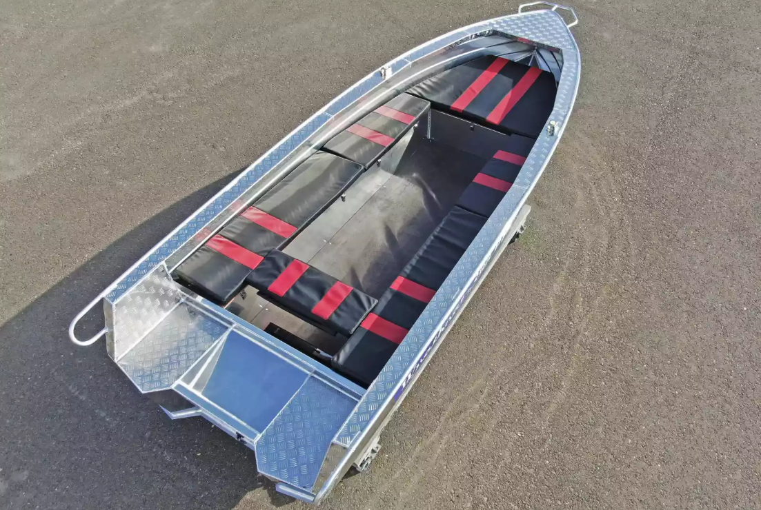 Алюминиевая лодка Wyatboat-390РМ увеличенный борт в Ижевске