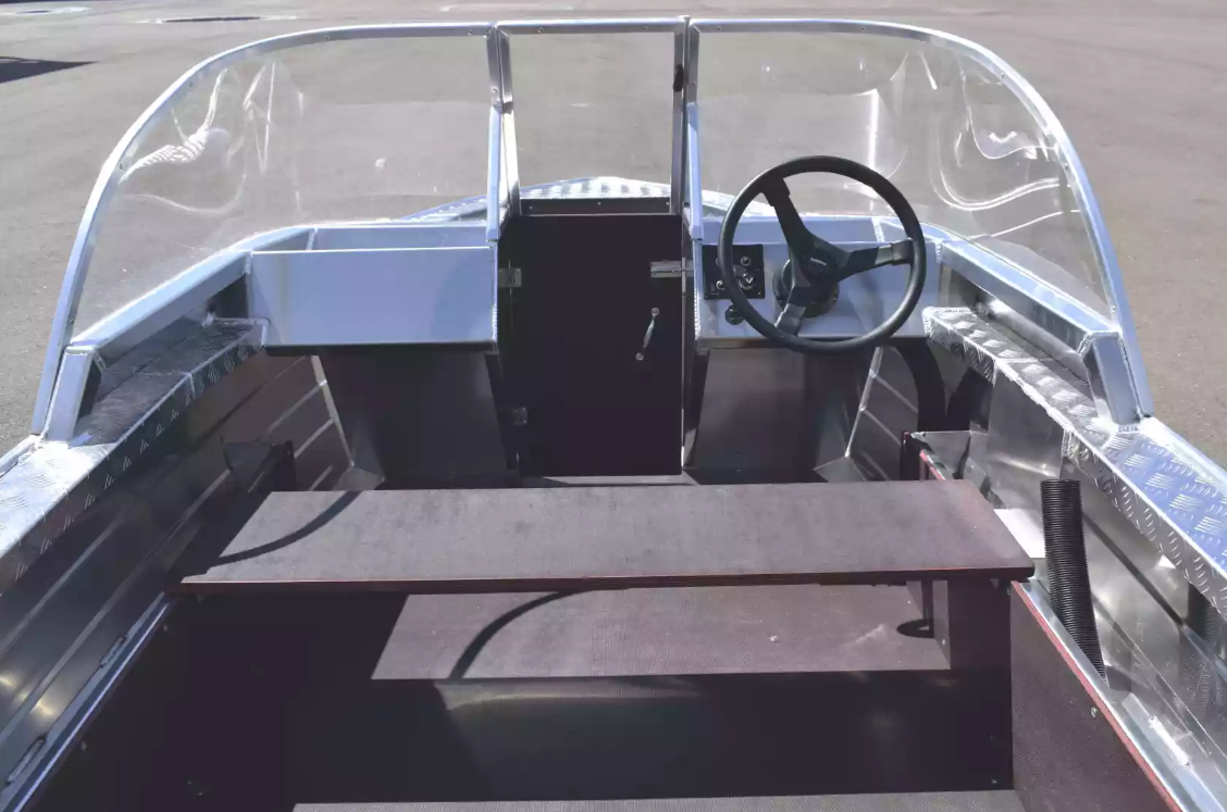 Алюминиевая лодка Wyatboat-390 DCM в Ижевске
