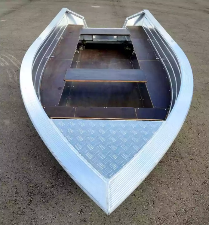 Алюминиевая лодка Неман-400 в Ижевске