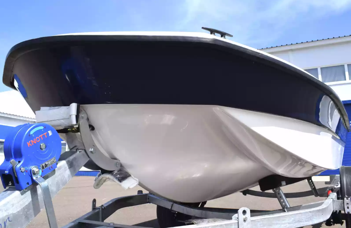 Стеклопластиковая лодка Wyatboat 430 тримаран в Ижевске
