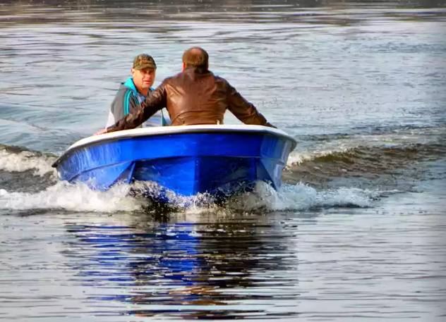 Стеклопластиковая лодка Wyatboat 430 тримаран в Ижевске