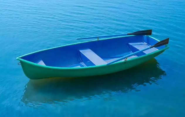 Стеклопластиковая лодка Дельфин в Ижевске