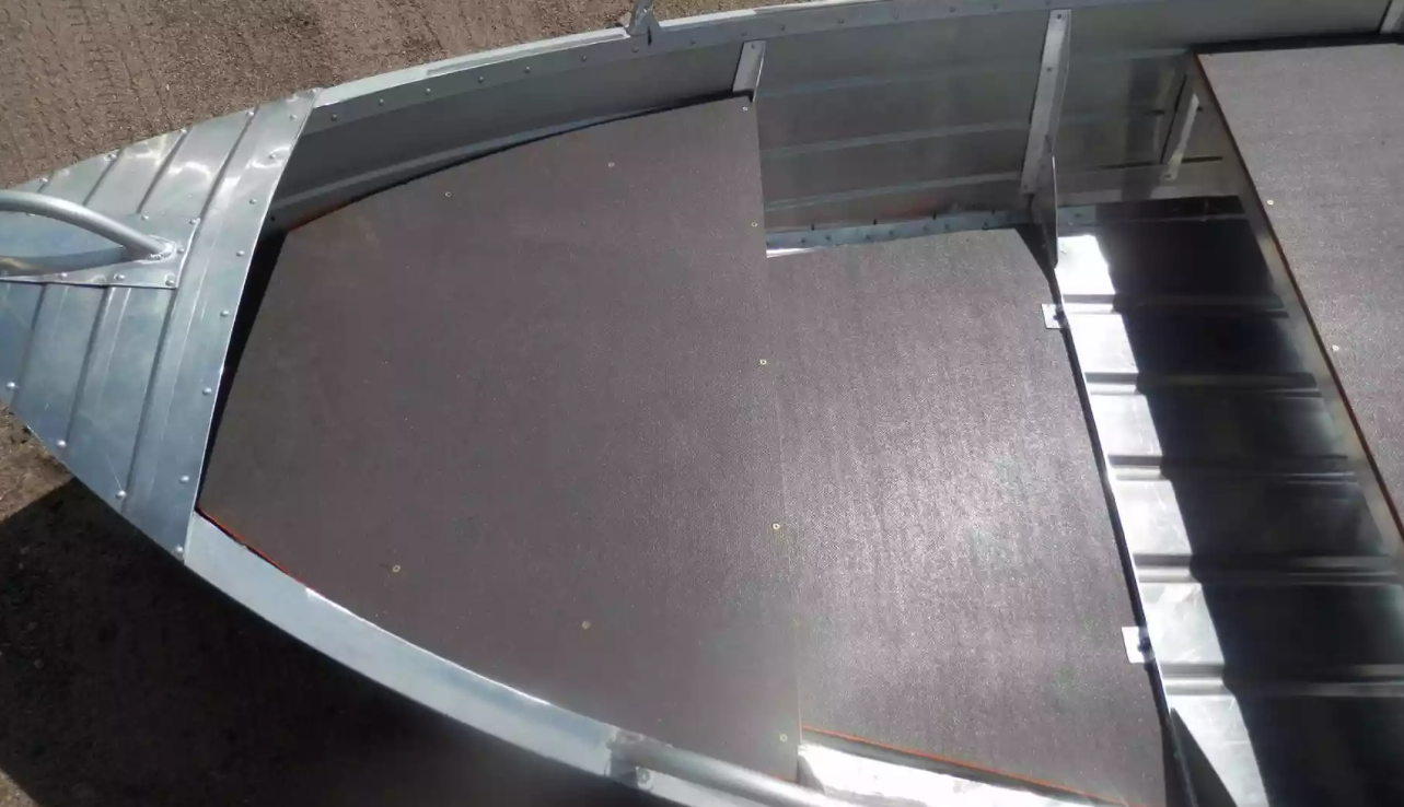 Алюминиевая лодка Вятка-Профи 32 в Ижевске