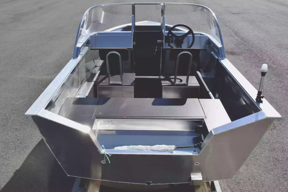 Алюминиевая лодка  Неман-400 DCM в Ижевске