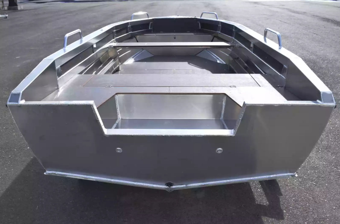 Алюминиевая лодка  Неман-480 Р в Ижевске