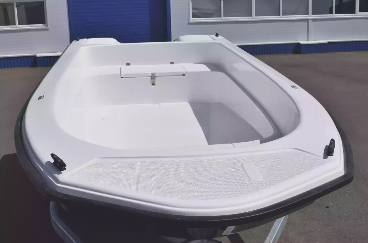 Стеклопластиковая лодка Wyatboat 430 тримаран в Ижевске