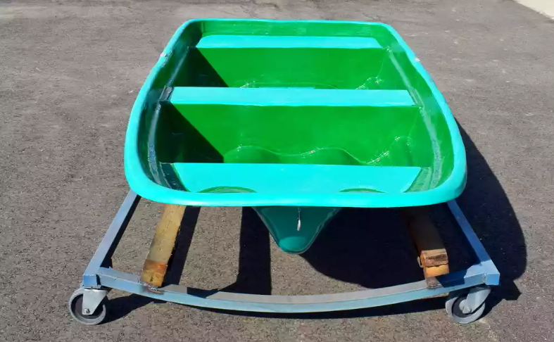 Стеклопластиковая лодка Старт (тримаран) в Ижевске