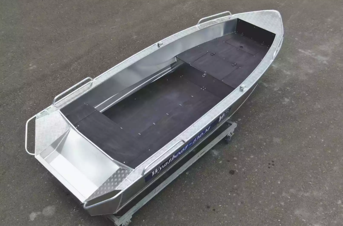 Алюминиевая лодка  Wyatboat-430М FISH в Ижевске