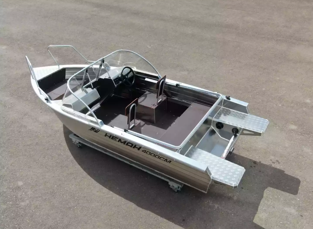 Алюминиевая лодка  Неман-400 DCM NEW в Ижевске