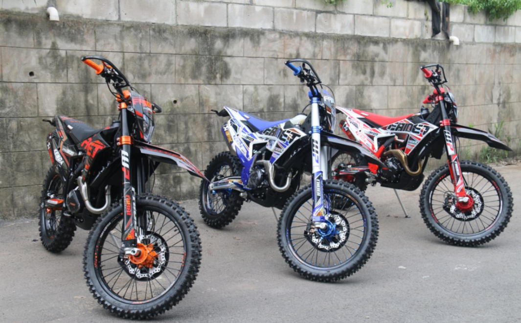 Кроссовый мотоцикл FAIDET NC300S ULTRA WP в Ижевске