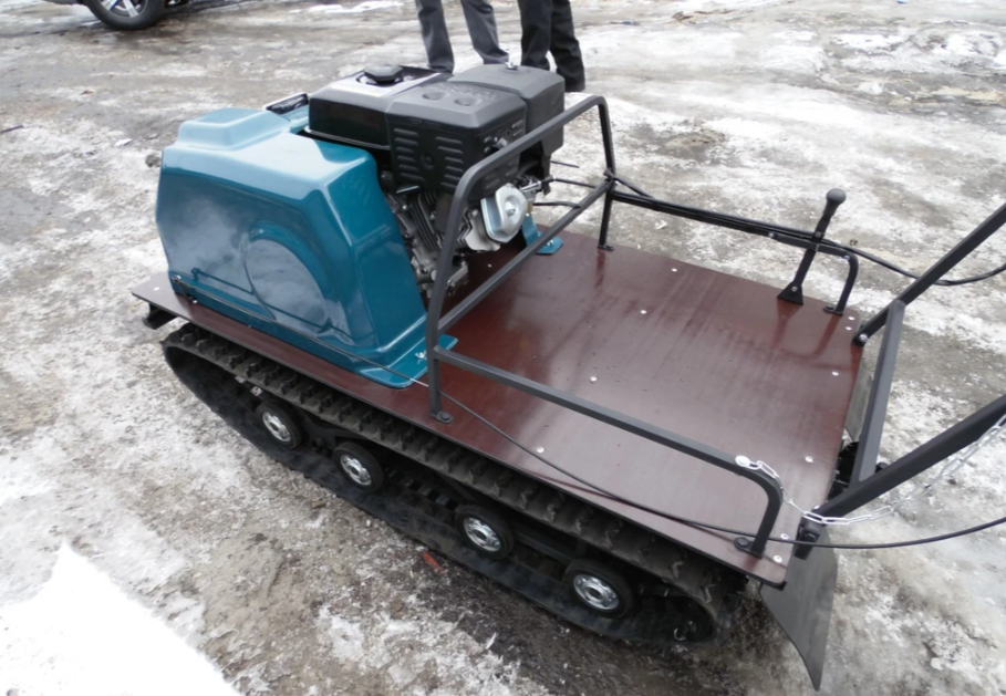 Мотобуксировщик AhtaR LR13 с реверс-вариатором Буран (задний ход) в Ижевске