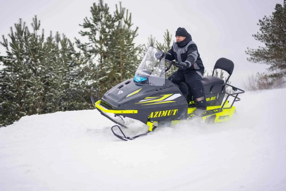 Миниснегоход Бурлак Азимут 24 л.с. , эл.запуск, реверс, тормоз гидравл, капот черный в Ижевске