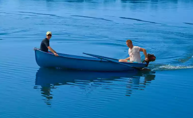 Стеклопластиковая лодка Омуль в Ижевске