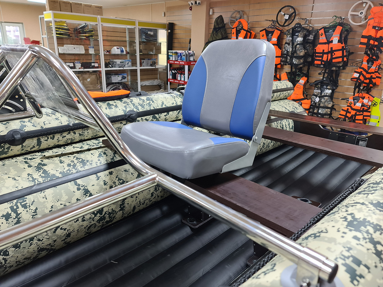 КРЕСЛО МЯГКОЕ РАСКЛАДНОЕ С ПОВОРОТНЫМ МЕХАНИЗМОМ ДЛЯ ЛОДОК в Ижевске