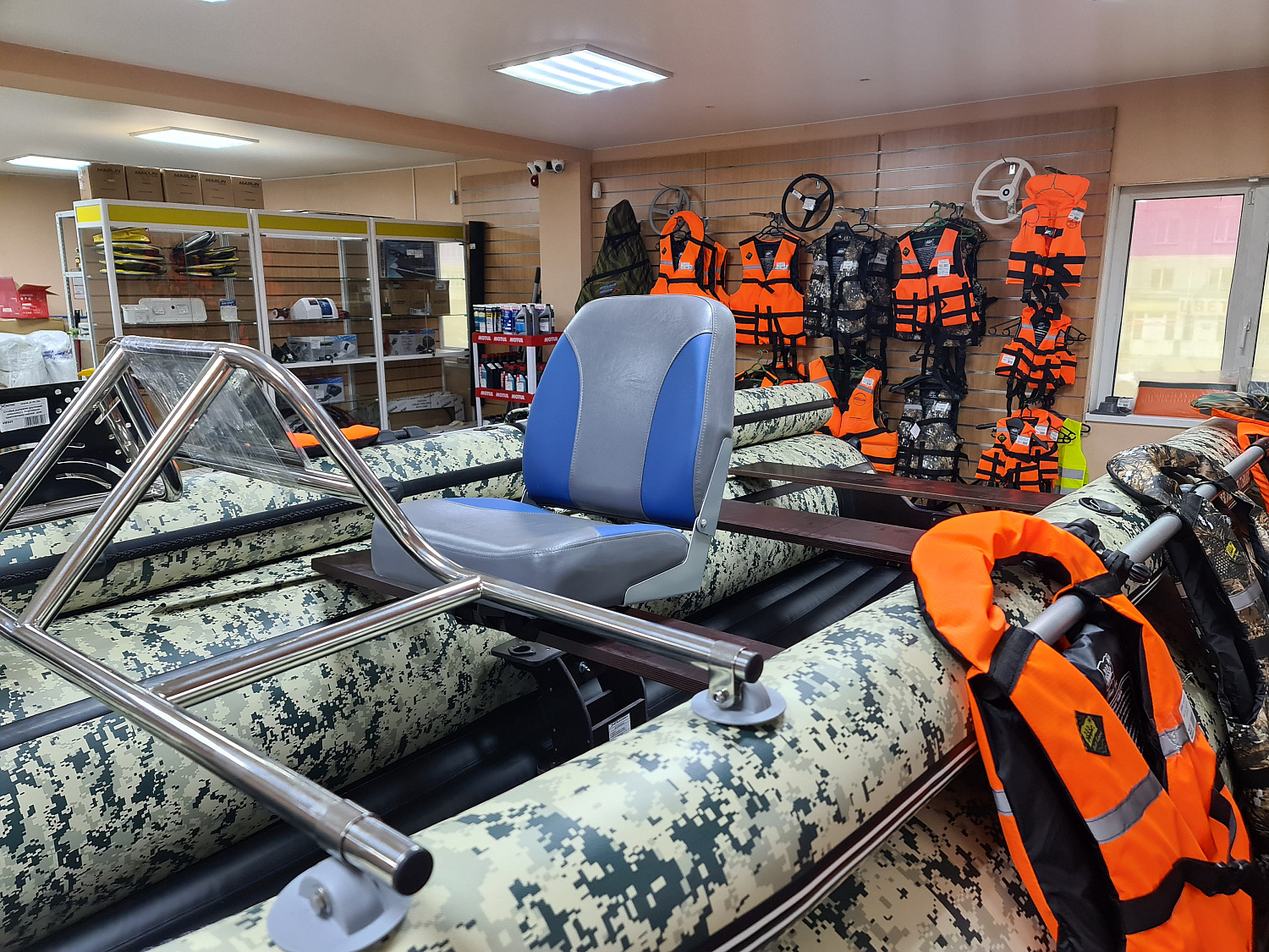 КРЕСЛО МЯГКОЕ РАСКЛАДНОЕ С ПОВОРОТНЫМ МЕХАНИЗМОМ ДЛЯ ЛОДОК в Ижевске